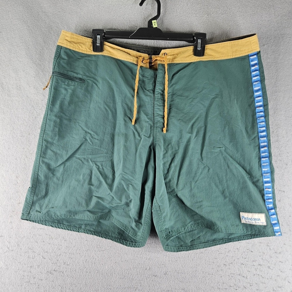 Patagonia Shorts Mens 40 Green Wavefarer Boardshorts Quick Dry Nylon Surf Beach